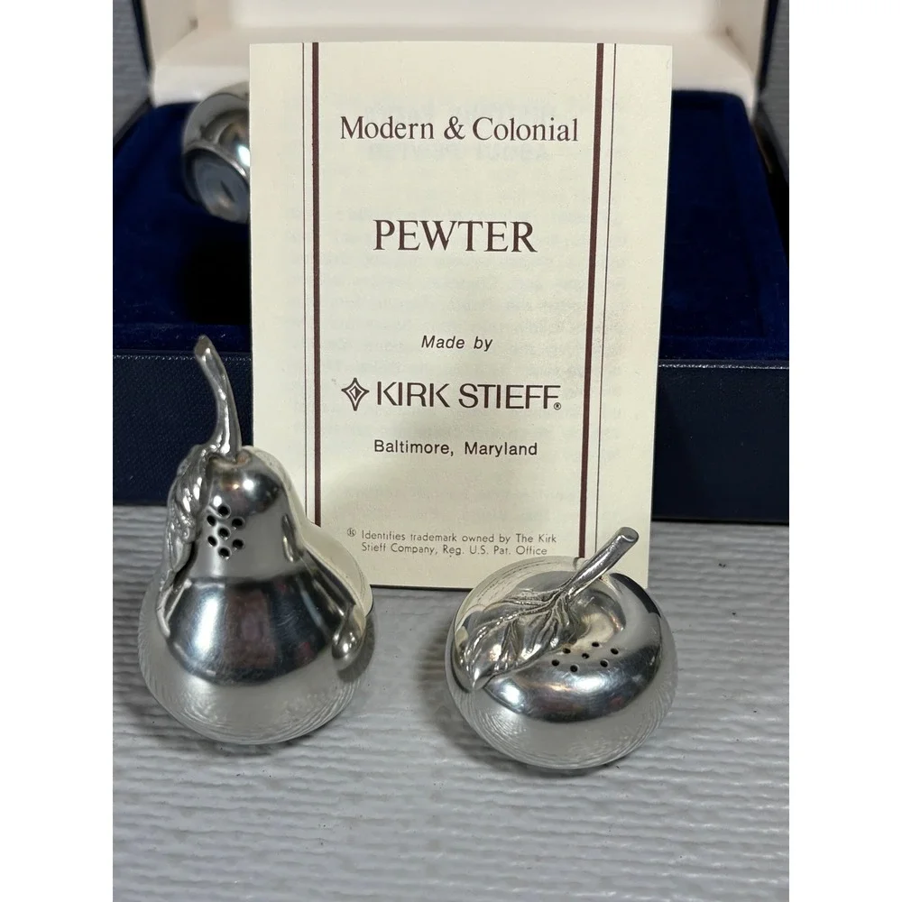 Kirk Stieff Pewter Salt and Pepper Shakers‎ Set Apple Pear 4pc Vintage with Box